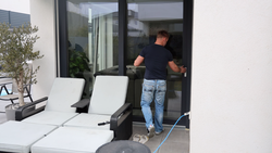 Super Courierr [final] by Gamesreal screenshot 1